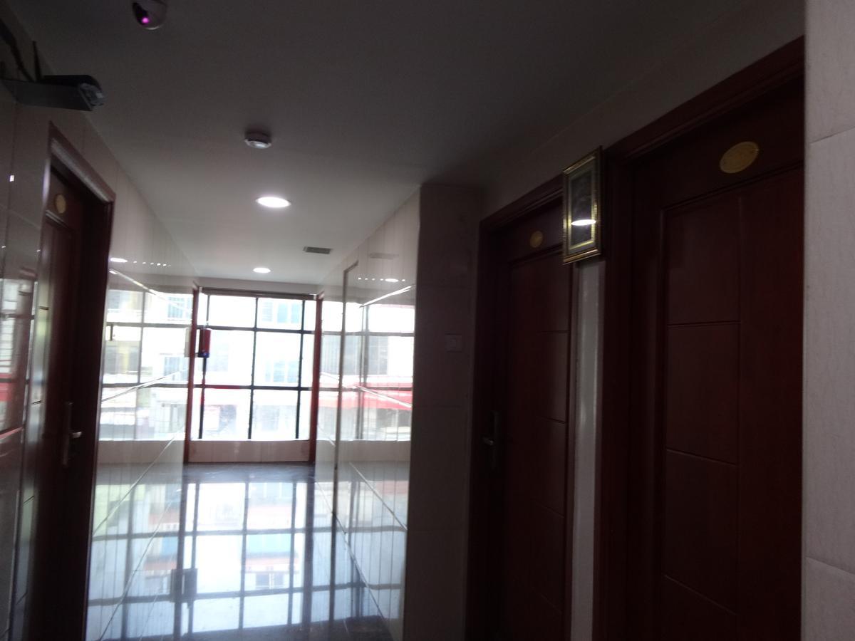 Hotel Shrivalli Residency Chennai Ngoại thất bức ảnh